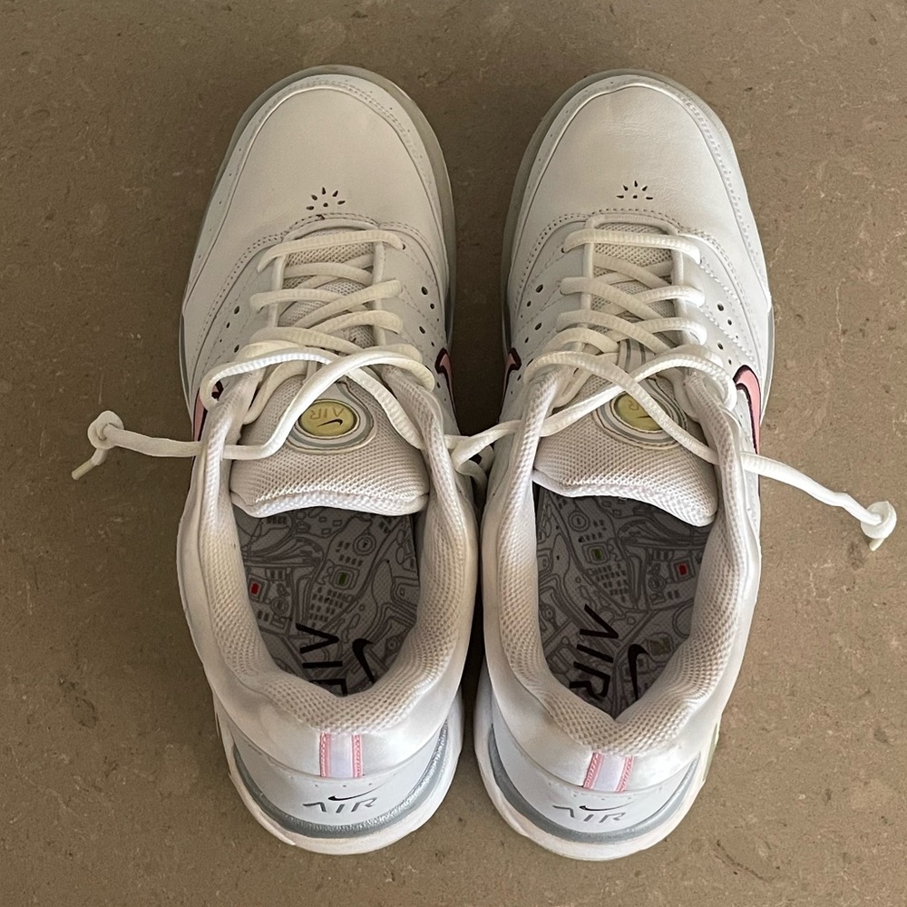 Woman’s Nike Air White